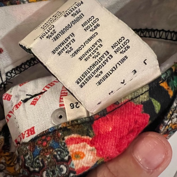 Alice + Olivia Patchwork Print Jeans - Picture 5 of 7